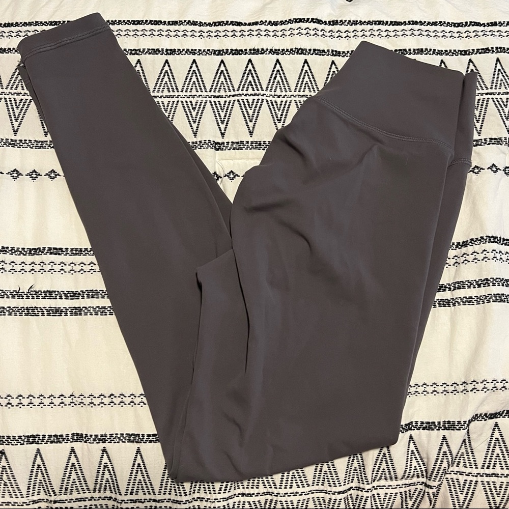 Curves n combatboots executive Booty scrunch legging small gray/purple color